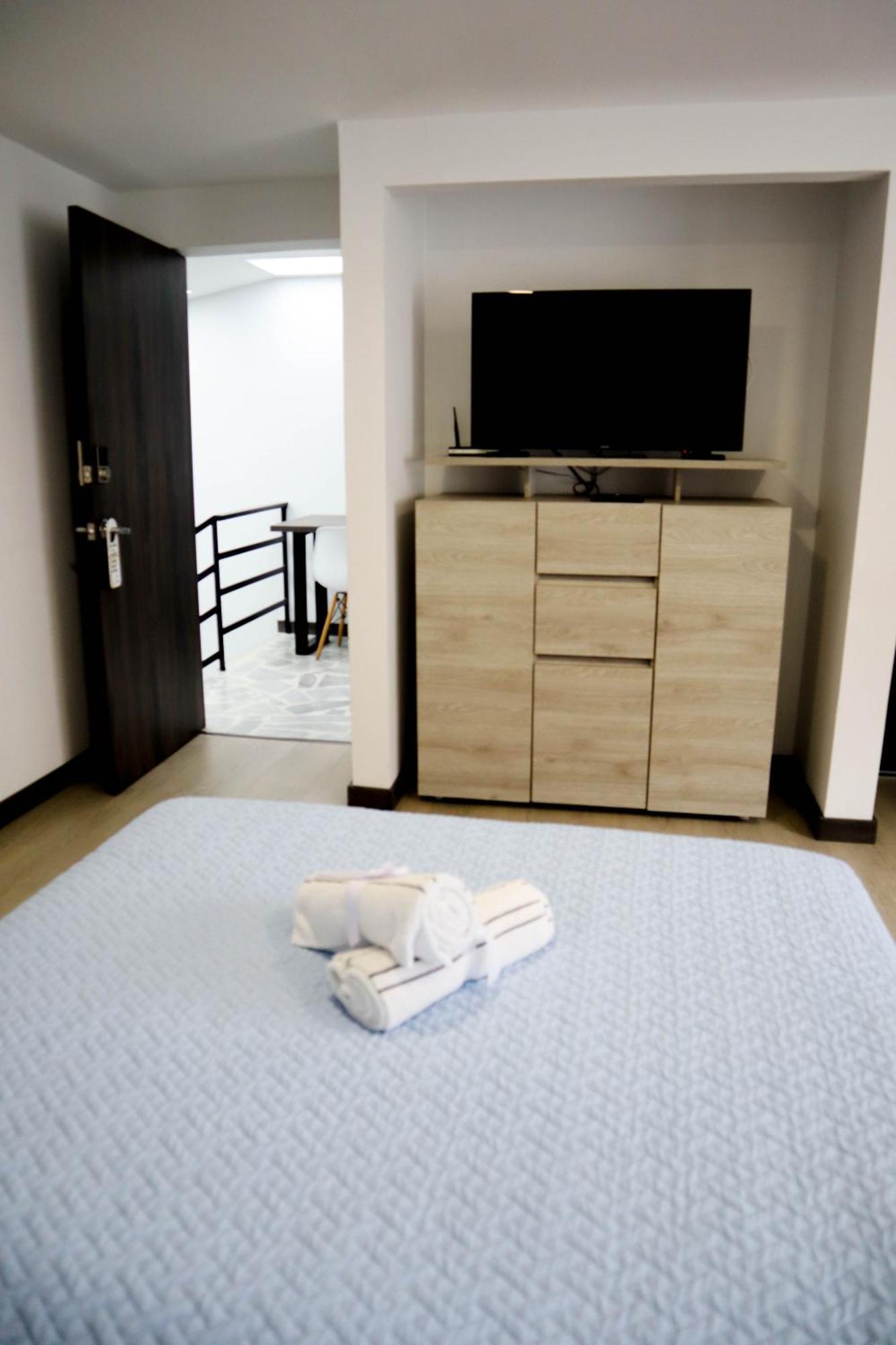Apartahotel La Arboleda Hc มานิซาเลส ภายนอก รูปภาพ